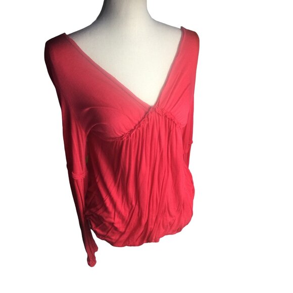 Boston Proper Plunging Neckline Red Top* Long Sleeve Blouse*Stretchy*EUC *Large - Picture 2 of 6